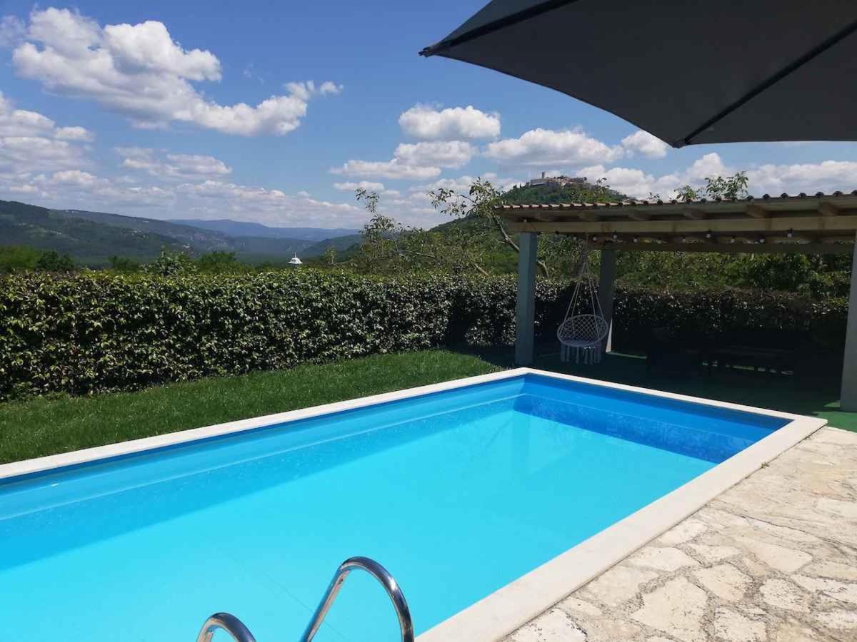 Holiday Home In Motovun/Istrien 9999 Brkac Luaran gambar